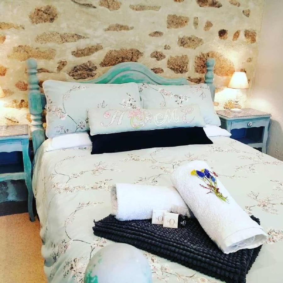 La Grange Ancienne Bed & Breakfast Montrollet Ngoại thất bức ảnh